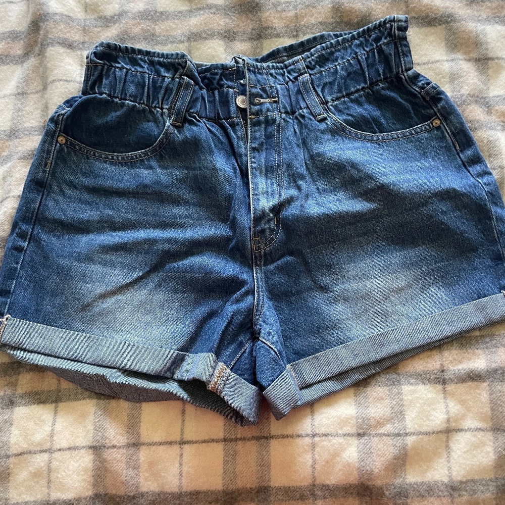 Lime lush Jean short.